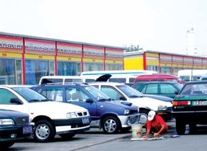 二手車身價多變檔案難查，買賣雙方兩頭害怕